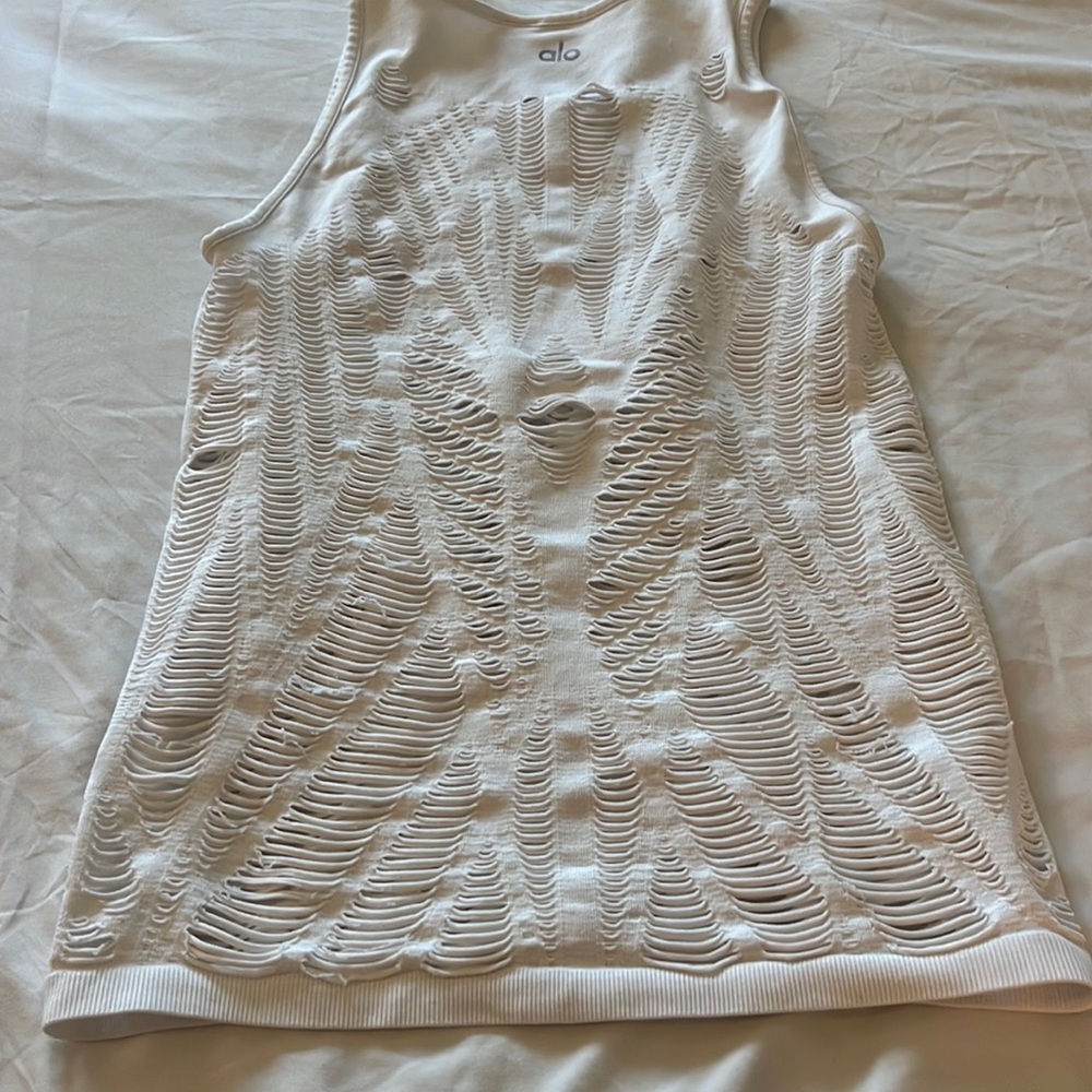 ALO 🤍small 🤍tank top 🤍 workout top